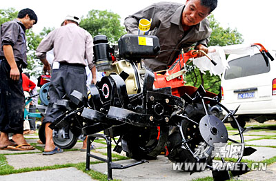 农机下乡国家补贴 农民朋友得实惠