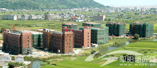 我县召开鳌江中学迁建工程推进会