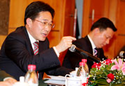 市委书记蒋珍明参加代表团讨论
