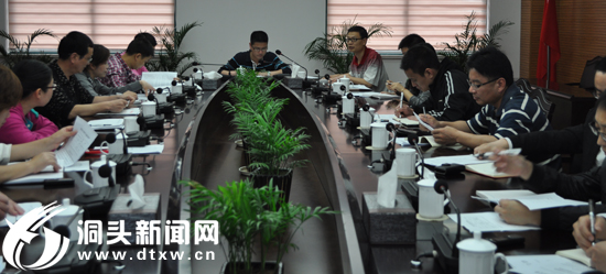 全县高考招生委员会扩大会议昨召开