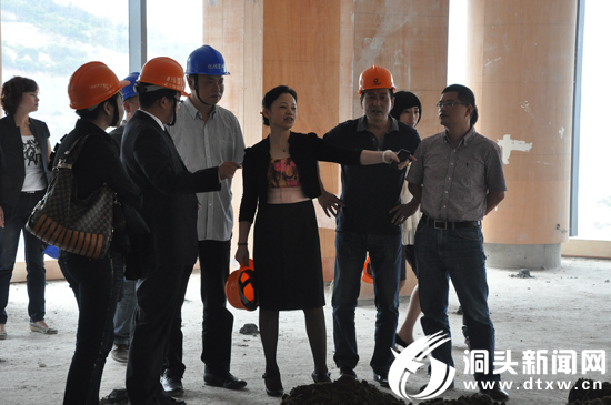胡剑谨：让重大招商项目建设进度全面“动”起来