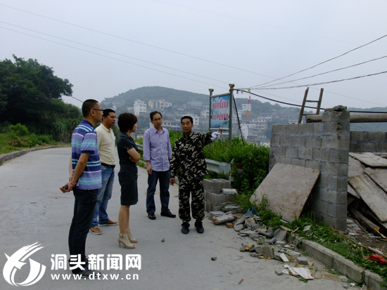 县领导深入霓屿街道督查指导“六必拆”专项行动