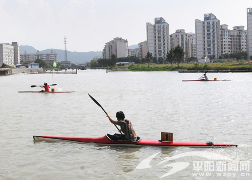 我县举行温州市青少年皮划艇比赛体操凳图片