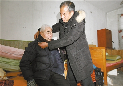 县沙头镇敬老院院长周洪驮-敬老院,沙头,老人,