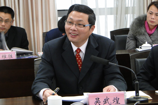 市侨联党组成员,办公室主任,副调研员陈凡,市侨联党组成员,秘书长