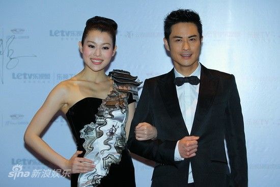  郑嘉颖 、胡杏儿