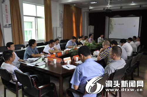 拆违美化暨“六城联创”建设工作督查汇报会召开