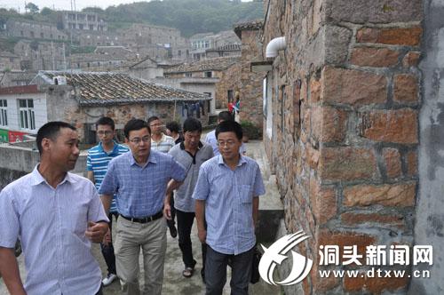 张京赴花岗渔村就产业项目开展调研