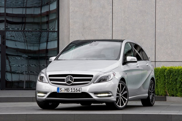 变身大钢炮 奔驰换代B级车成都车展上市-奔驰