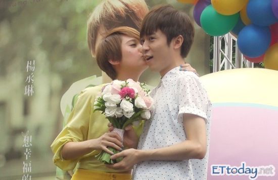 <em>杨丞琳</em>自曝被苏打绿青峰一秒<em>解胸罩</em>--平阳网