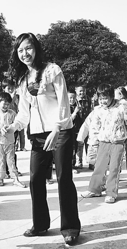 �ܱ����ͺ�������һ����Ƥ�л��ΰ��