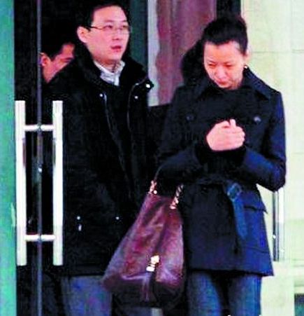 宓春雷前妻图片