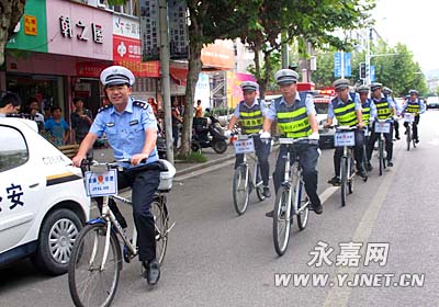 ����������·��ͨ����ʼ�Ϲ����Σ�Ϊ��һ����