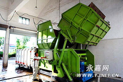 �ƶ�����ѹ����������������