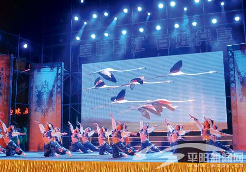 鳌江：叶娜舞蹈工作室舞蹈专场上演