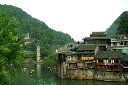 湖南凤凰古城--美丽的湘西小城