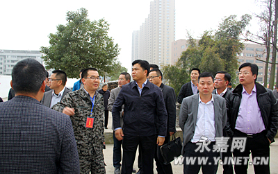 ʢ��ƽ�ʶӶ�����·���߻������ι���