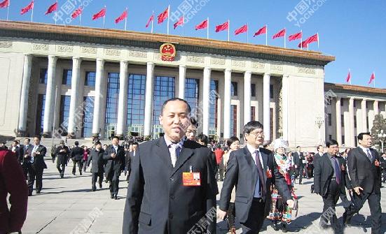 什么人能当上人大代表 10749053_871748.jpg