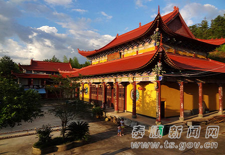 泰顺:登山纳凉 古刹三峰好去处