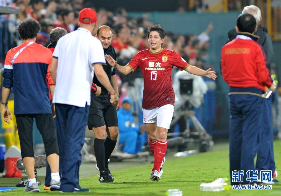 (体育)(2)足球——亚冠半决赛首回合:恒大胜柏太阳神