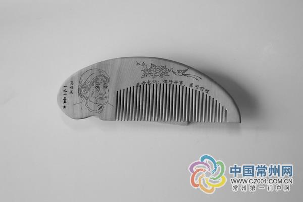 母亲过百岁生日 孝顺儿私人订制花费近20万(图)