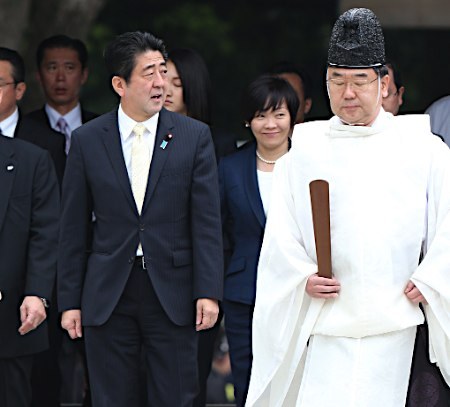 安倍参拜明治神宫 被指弥补未去靖国神社遗憾