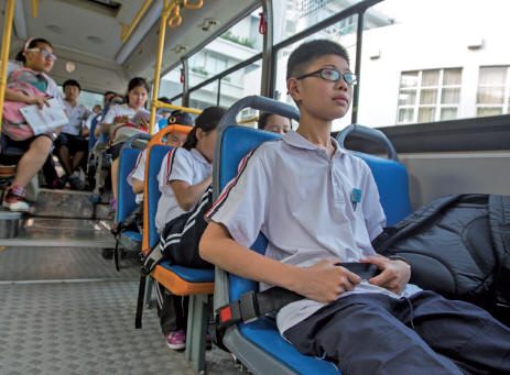 温州都市报:我市17辆日记公交车将加装安全带话两学生小学句图片