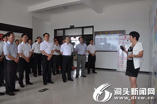 全市“村民中心”建设工作现场会在我县召开