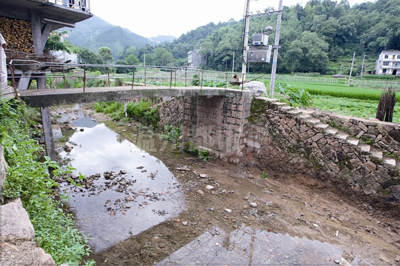 永嘉县岩头镇人口_永嘉县岩头镇方岙村(3)