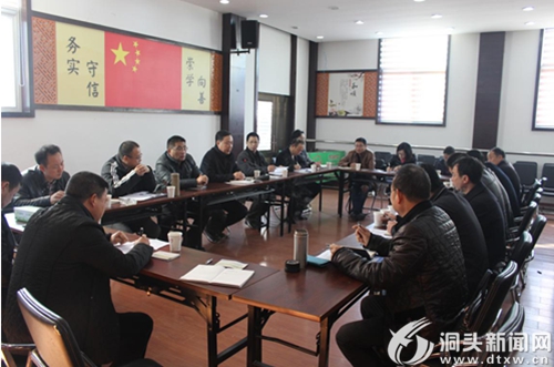 县人大常委会走进东屏街道开展主任接待活动