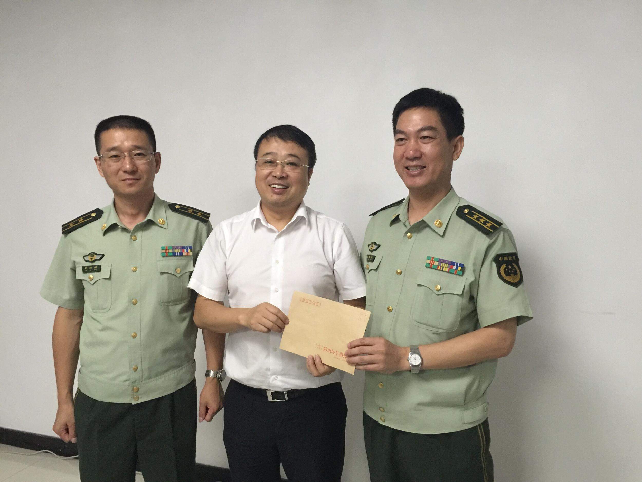 “八一”建军节前夕 王振勇局长带队赴武警温州支队慰问