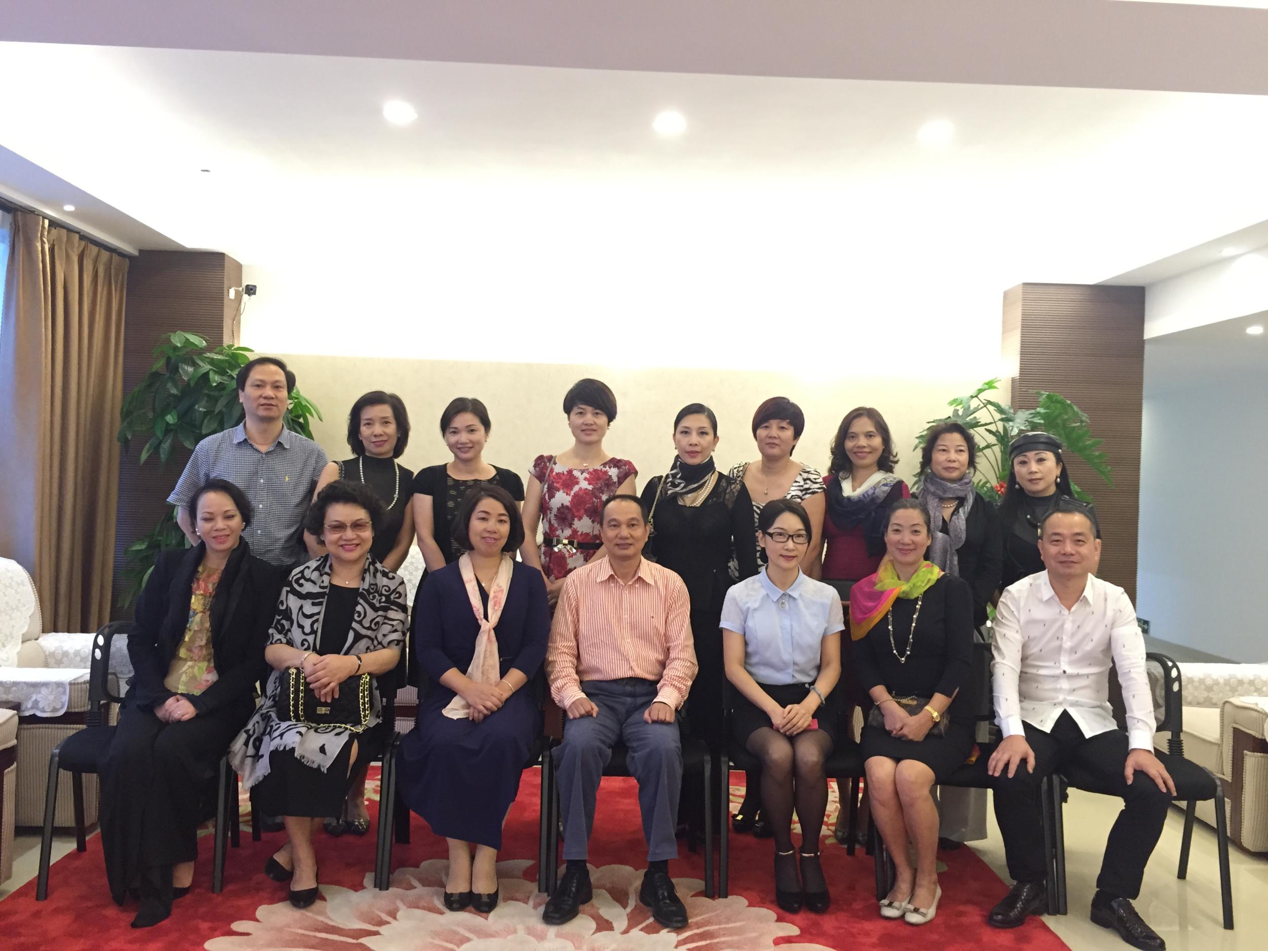 【嘻嘻哈哈网动态图】_女忧色网动态图片_513热点网邪恶动态图