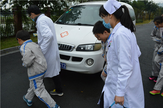 南白象街道开展疑似食物中毒应急处理演练 - 瓯